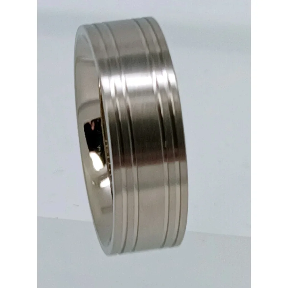 Vintage Titanium 7mm Grooved Band Ring Size 9 Brushed Silver Y2K New Old Stock